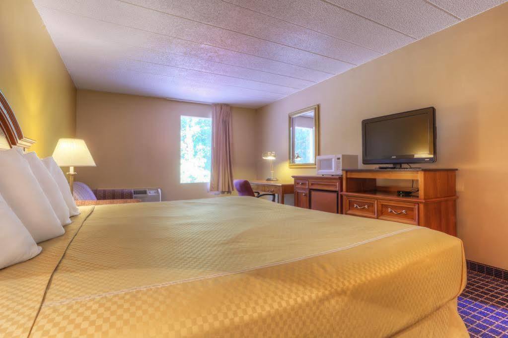 Rodeway Inn Anderson Buitenkant foto