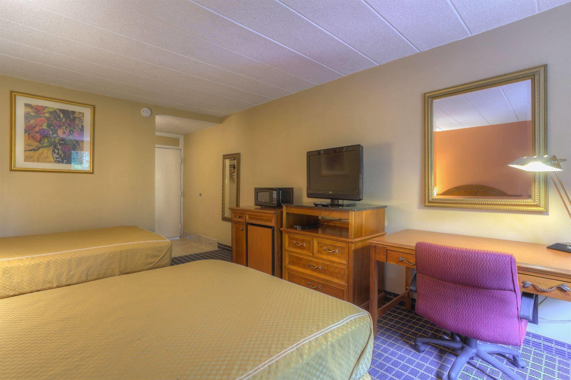 Rodeway Inn Anderson Buitenkant foto
