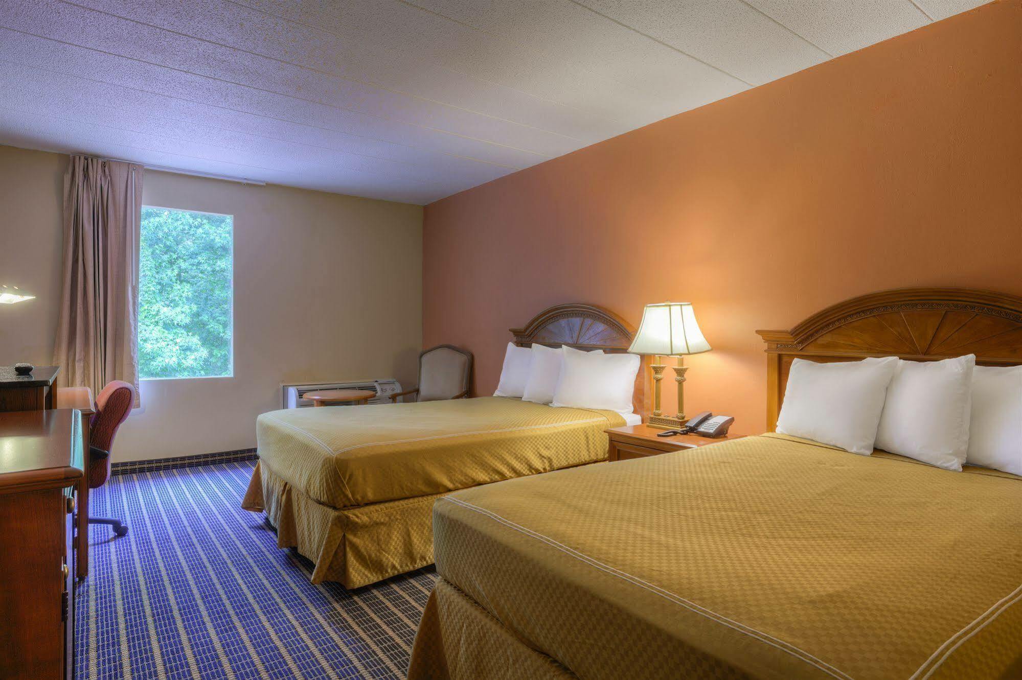Rodeway Inn Anderson Buitenkant foto